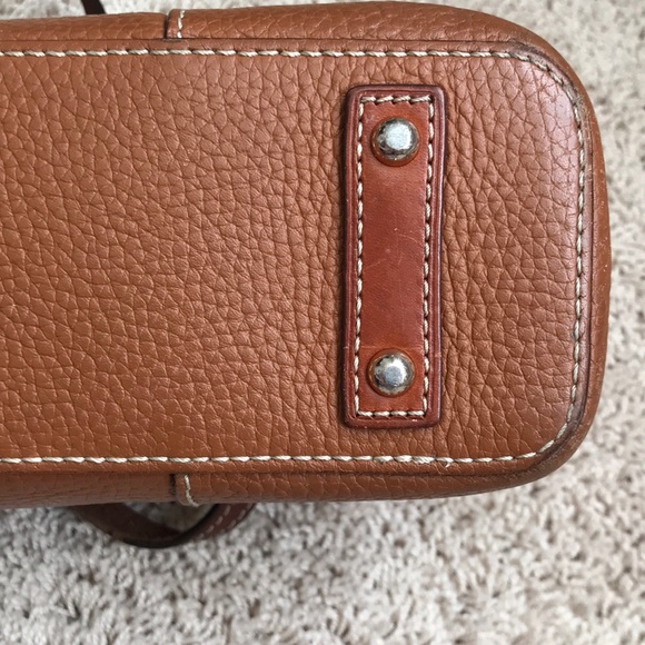 Dooney & Bourke brown leather purse - Picture 4 of 4